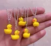 60pcs moda sevimli küçük karikatür küçük sarı ördek takıları kolye kolye el yapımı yaratıcı aksesuarlar takı
