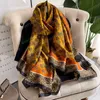 Léopard Pattern Silk Scharpes Fashion Long 180x90cm Plack Towel Femmes Luxury Print Bandannas Satin châles printemps