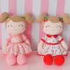 Gloveleya Toys de pelúcia Cherry Girl Plush Doll Presentes de pano bonecas Kids Rag Toy Criança 220505