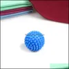 Синяя стирная сушилка шарики заставляют мыть одежду очистку смягчает ткани для стирки ткани.