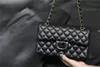 7a Top Designe Custom Luxury Brand Handbag Womens Bag läder Guldkedja Crossbody 2,55 cm svartvitt rosa nötkreaturklipp Sårskinn med låda med låda