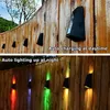 Luci da parete solari Luci da recinzione per esterni Luce per scale solare impermeabile a LED su e giù Illuminazione da patio esterna che cambia colore a 7 colori