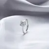 Moissanite Ring Dames Sterling Silver S925 Open 1 Karat Classic Six-Claw Diamond Ring Valentijnsdag geschenken voor vriendin