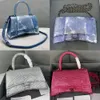 2022 Hourglass XS Handbag Bhinestone Bag Bag Gray Suede Calfskin Bag Silver Hardware Counter Bag Bage Pouch Pouch Black Pink Bars