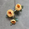EINE Kunstblumen-Langstiel-Ölgemälde-Rosa, 4 Köpfe pro Stück, künstliche Herbstrose für Hochzeitsmittelstücke