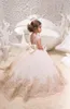 2022 Champagen Princess Glitz Ball Gown Abiti da spettacolo per bambine Fucsia Little Baby Camo Flower Girl Dress con perline BC0063 B0520230