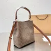 Bolso Bolso de mano de moda Bolsos de diseñador Tabby Crossbody Bolsas de mensajero de hombro de cuero Totes de campo Lienzo Cartera de hombre Bolsa de viaje de compras de alta calidad Bolso de mano de playa