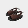 Mode große Kinder Designer Sandalen Jungen Mädchen Kind Säuglingsschuhe Jugend Schule Kinder im Freien Sportschuhe Brief gedruckt mit Abzeichen Sandale Sommer Baby tragen 26-35