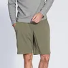 L-07 Shorts de ioga masculinos Calça de moletom fitness de verão de secagem rápida com cordão cintável Calça esportiva com bolsos traseiros embutidos Calças esportivas de treinamento e corrida
