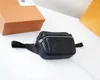 Erkek omuz çantaları tasarımcıları messenger çanta ünlü gezi çantaları çantası crossbody kaliteli marka l0g0