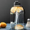 UZSPACE 2.3L 2000mlの水ボトルストロー透明な大容量プラスチック製飲料ジムツールジャグトリタンBPA無料スポーツカップ220307