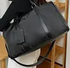 00 Hight Quality Men Fashion Duffle Bag Triple Black Nylon Facs Mens Mens Mens