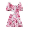 Irrgular krage rosa sommar boho söt petite klänning för kvinnor lykta ärm ruffles sexig strandklänning blommig ihålig klänning 220511