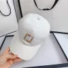 Designer Baseball Cap Embet Hats For Men Dames Letter Fited Hat WiHte en Black Caps Fashion Casual Designer Sunhats 2207271D