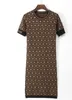 女性のデザイナードレスレディースセーター女性ニット Tシャツクラシックプリント O ネックカーディガンパーカーコットンプルオーバーロングドレスとスカート