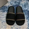 Novo designer mulheres malha sandália plana chinelo sexy moda corrente dourada cinta de couro chinelos slides flip flops mule mulheres diariamente sandálias de deslocamento tamanho 35-40