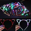 Led Toys Cat Ear Headband Light Up Party Glödande Tillbehör Kvinnor Flicka Blinkar Hårband Sticks Fotboll Fan Concet Cheer Halloween Xmas Presenter