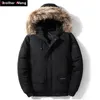 Зимняя мужская одежда для куртки высококачественные повседневные меховые воротнички Короткая куртка утка утка в пад