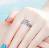 Nuovo set di anelli da donna popolari con anello da donna con diamante quadrato da laboratorio placcato in oro 18 carati