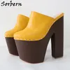 Sorbern gember gele pomp jurk schoenen 24 cm vrouwen muilezels klinknagel punk klompen blok houten stijl brede hakken unisex schoen dik platform