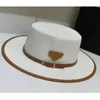 Diseñador de moda para mujer Sombreros de cubo Casquette Summe Strawhat Sombrero de paja de playa de ala ancha de lujo para mujeres Gorros Gorros Holiday Cap9936502