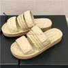 Europese en Amerikaanse zomer nieuwe sandalen holle dikke bodem watertafel dames schapenvacht tij merk snoep kleur bijpassende kanaalslippers