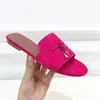 2022 diseñador de lujo para mujer Sandalias zapatillas de cuero verano Zapatillas planas de cuero bowknot moda Playa para mujer zapatos grandes para mujer 35-42