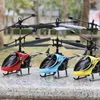 RC Helikopter Dron z lekką elektryczną zabawką Flying RADE Remot Control Samolot Indoor Outdoor Game Prezent dla dzieci 220321