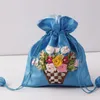 Embrulhado de presente bordado de fita de mão flor grande festa de natal feste saco de acessórios embalagem cetim jóias bochagift
