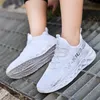 Mesh kinderen sneakers lichtgewicht kinderen schoenen casual ademende jongens schoenen niet -slip meisjes sneakers zapatillas -39 lJ201203