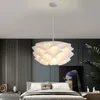 Lâmpadas pendentes Luz de teto de quarto simples e moderno LED de lustre externo lustre nórdico Pétalas 2022 Iluminação