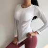 女性セクシーなボディービルフィットネスTシャツ長袖スポーツTシャツブラックシームレスランニングシャツヨガトップジム服T200401