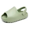 Sandalias de verano para niños Niñas EVA Fondo grueso Suela suave Sólido Casual Impermeable Luz Baño Antideslizante Usable Anticolisión G220523