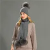 Nouveau Mignon Réel Fourrure De Raton Laveur Pom Poms Cachemire Tricot Bonnet Chapeau Et Écharpe Ensemble Hiver Épais Couverture Chapeaux Et Foulards Ensembles J220722