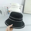 Bucket Hat Designer för Lady Women Waffle Design Cotton Stingy Brim Hats With Luxury Logo Formal Top Hats