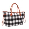 Klassisk röd buffel Plaid Travel Bag Domil Blanks Wholesale Flanell Red Kontrollerad oändlig Tote stor kapacitet utomhus duffelväskor Xmas Carry Purse Domil106-377