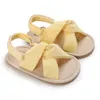 Infantil Bebé Sapatos Criança Flats Sandálias Premium Borracha Macia Sola Anti-Slip Verão Crianças Rendas Primeiro Walker Tênis