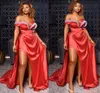 Plus Size Arabo Aso Ebi Red Prom Dresses Cristalli di perline High Side Split Satin Evening Formal Party Second Reception Compleanno Abiti da fidanzamento