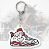 Keychain basketbalschoenen mode sport beroemdheden figuur auto rugzak hanger handtas sleutelhanger geschenken voor fans memorabilia