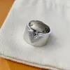 Klassieke luxe diamanten V-ring modeontwerper kristallen trouwringen voor heren en dames 316L titanium verguld 18K goud Jew245y