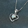 Anhänger Halsketten Niedliche weibliche weiße Opal Halskette Charme Silber Farbe Kette für Frauen Braut Kleines Herz Hochzeit NecklacePendant