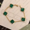 Klassiska charmarmband 4 Clover Designer Jewelry 18K Women Gifts-A41800 Partihandel med l￥da