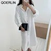 Qoerlin Polo Collarシングルブレストスリットドレスルースコットンリネンシャツドレス長袖プラスサイズの白いドレスレディース210412