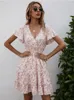 Allover Ditsy Floral Print Ruffle Hem A-Line Dress 여름 여성 핑크 나비 슬리브 탄성 허리 V- 넥 다이디 드레스 로브 펨메 220511