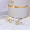 Clip-on schroef terug Koreaans delicate holle vlinderontwerp Pearl transparante oorbellen 14K echt goudplateren elegant voor vrouwen prachtige ea