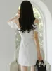 Casual Dresses Korean Elegant Women aftonklänning Vit temperamentsfull sexig rem rygg rygglös smal mini party klubb prom lady robe mujer vestidos