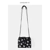 Dameszak 2020 Koreaanse versie Nieuwe Daisy Messenger Polyester Cloth Literatuur en kunst Veelzijdige Drawstring Dames Groothandel