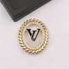 Designer Rhinestones V Brands Brooches For Women Suits Wedding Dress Decoration Female Letters Brooch Jewelry Pin Accessories