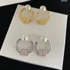 Designer Smycken Örhängen Kvinnor Smycken Mode Double Letter Pearl Earring Lyxig Högkvalitativ Rose Gold Tillbehör 223263rl