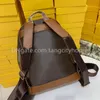 Sacs à dos à dos Les sacs à dos de grande capacité imprimés rétro européens et américains sont faciles à prendre pour les sacs à dos de voyage polyvalents de luxe